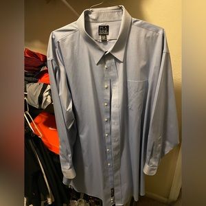 Men’s dress shirt